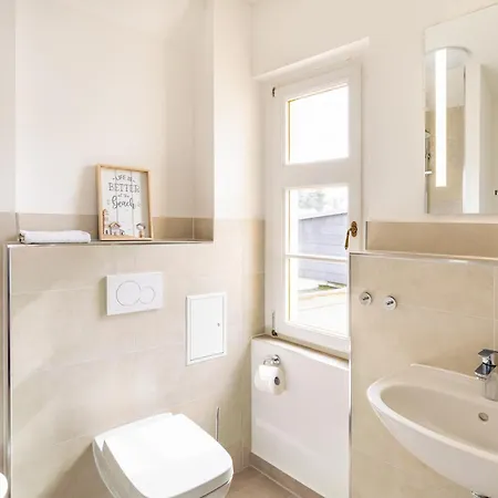 Albus App 8 דירה *